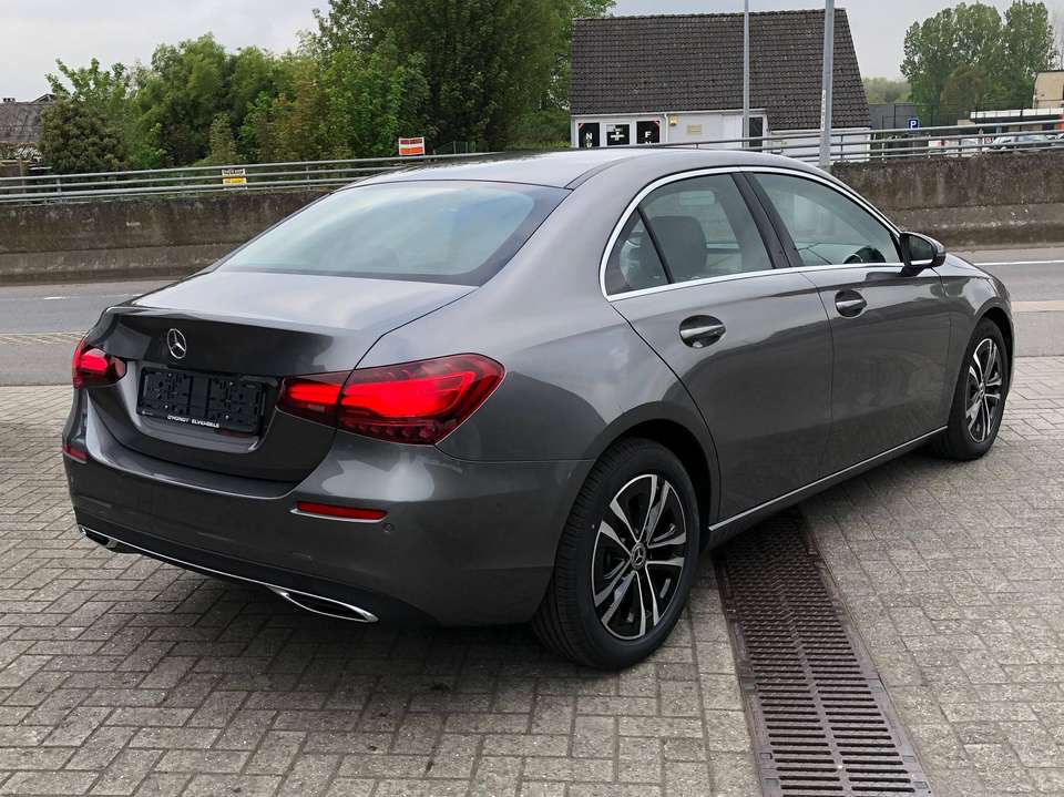 Mercedes-Benz A 180 - Imagem 4