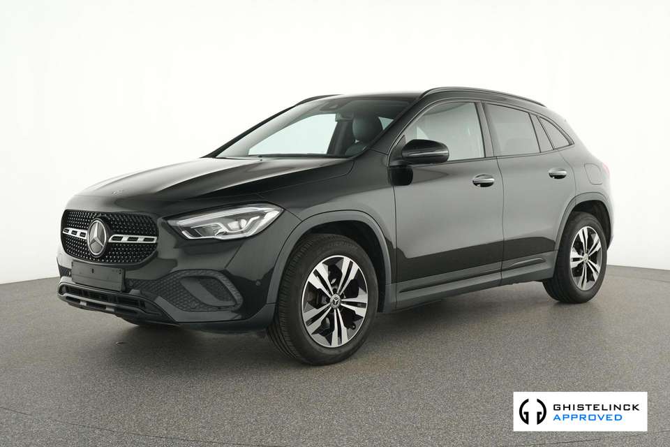 Mercedes-Benz GLA 200 - Imagem 1