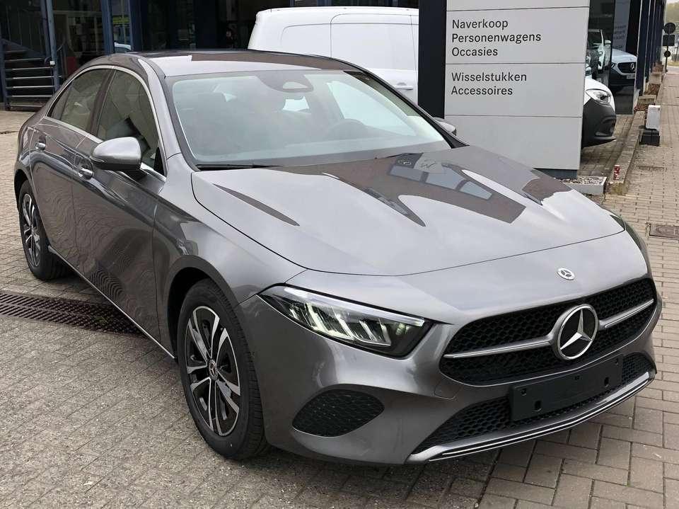 Mercedes-Benz A 180 - Imagem 6