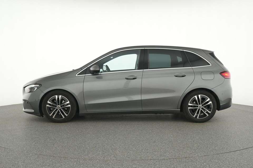 Mercedes-Benz B 180 - Imagem 8