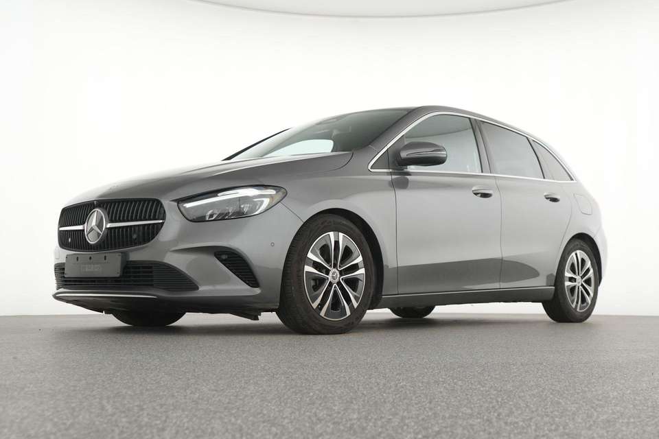 Mercedes-Benz B 180 - Imagem 10