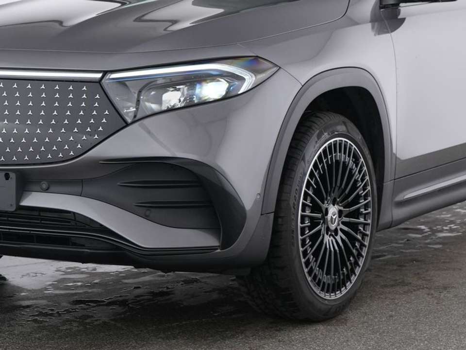 Mercedes-Benz EQB 250 - Imagem 2