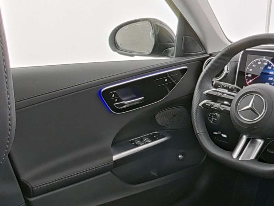 Mercedes-Benz C 180 - Imagem 8