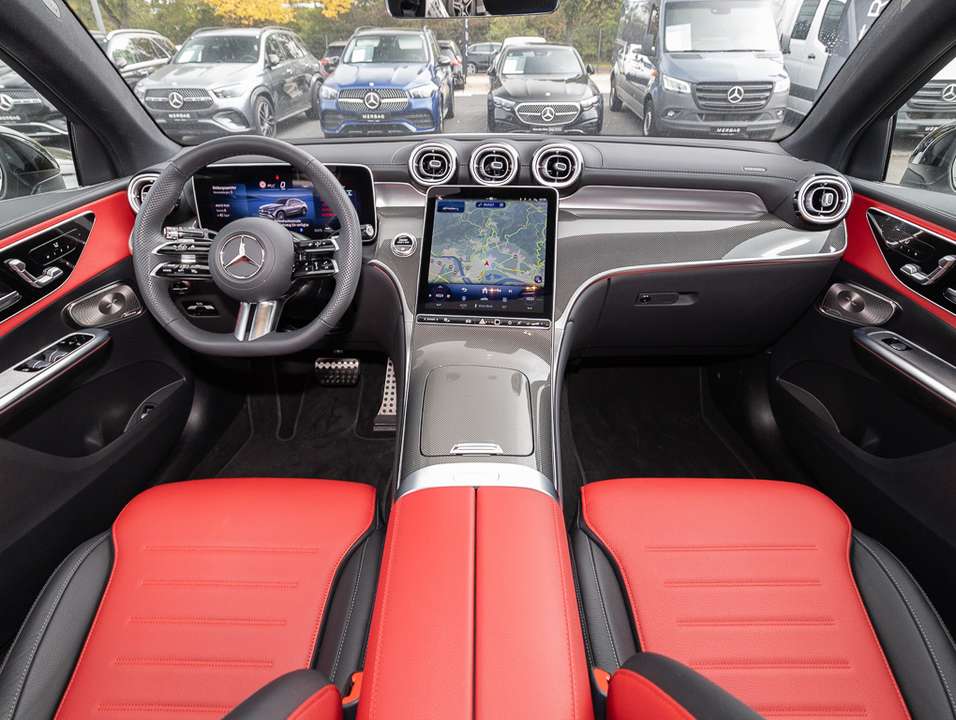 Mercedes-Benz GLC 300 - Imagem 9