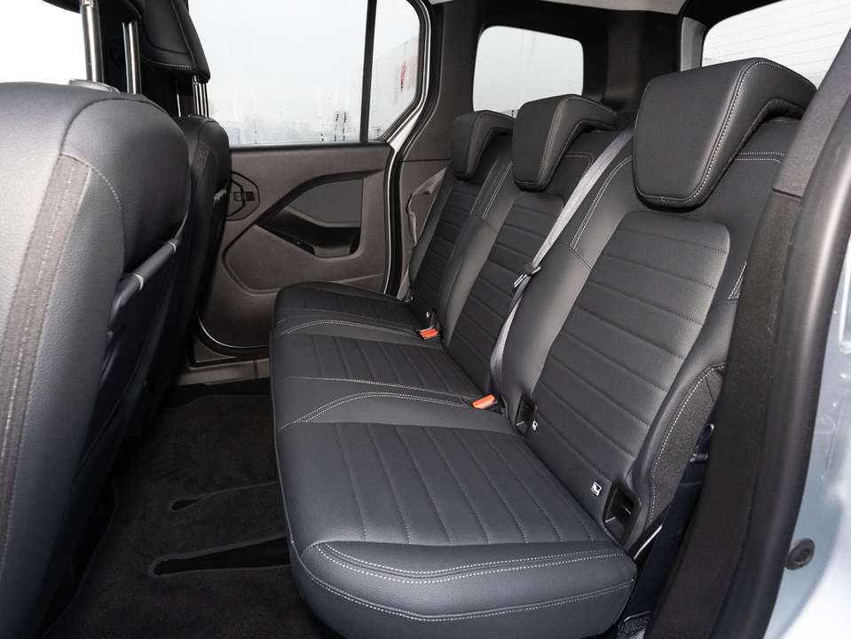 Mercedes-Benz T-Class - Imagem 15