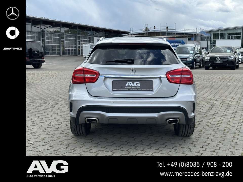 Mercedes-Benz GLA 220 - Imagem 5