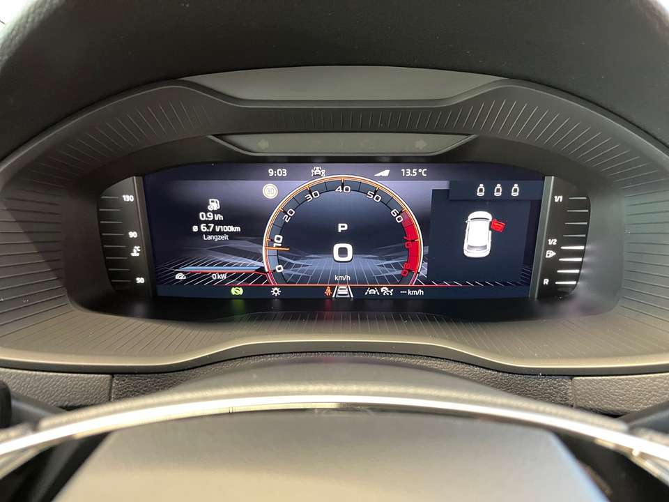 Skoda Karoq - Imagem 12