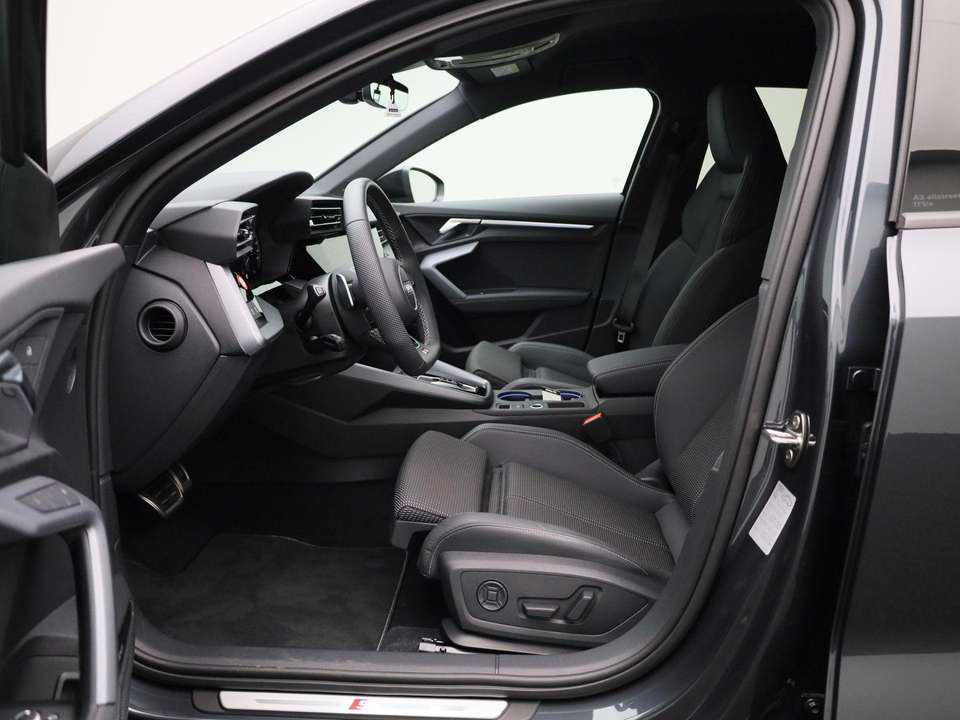 Car picture 9