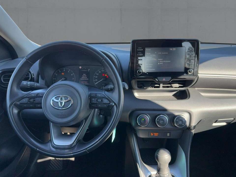 Toyota Yaris - Imagem 9