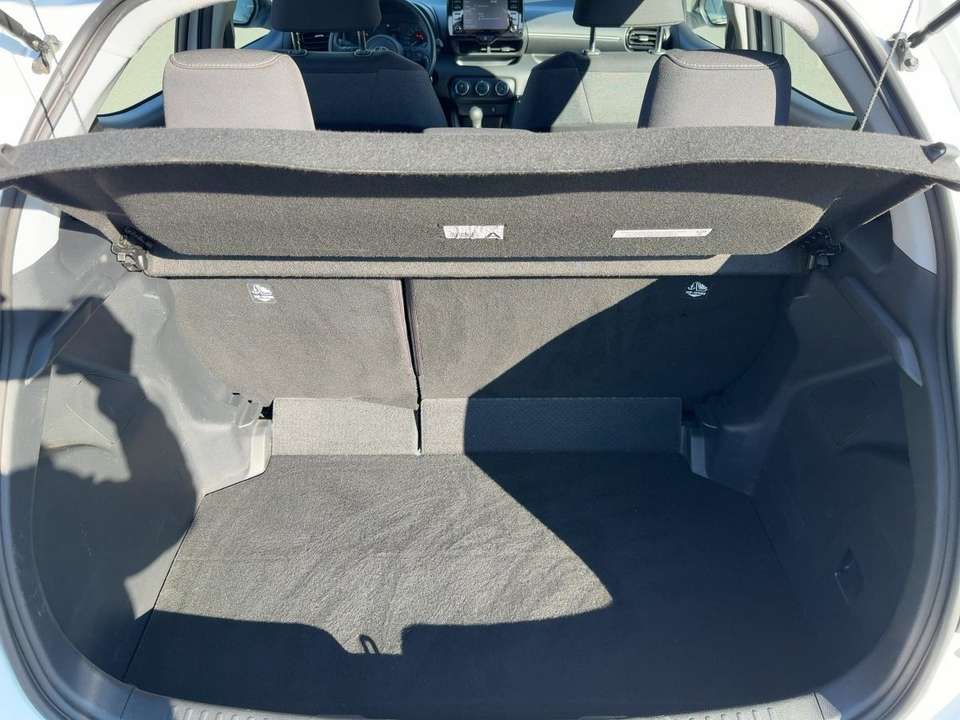 Toyota Yaris - Imagem 14