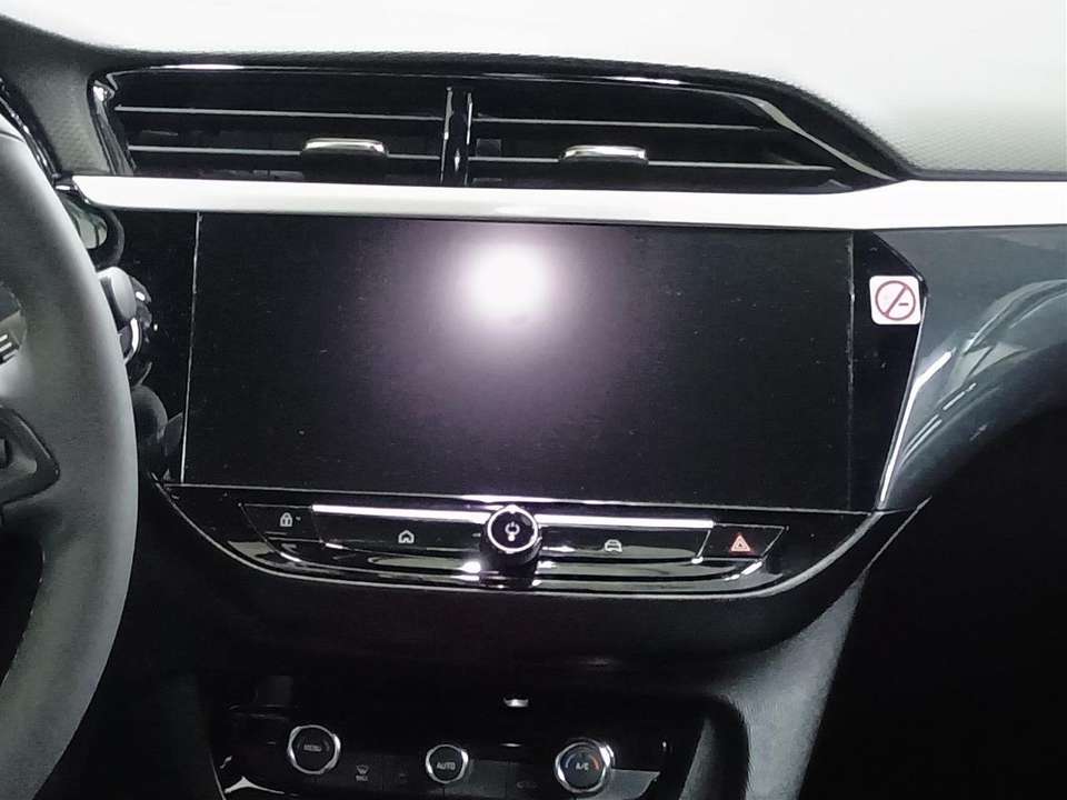Opel Corsa - Imagem 11