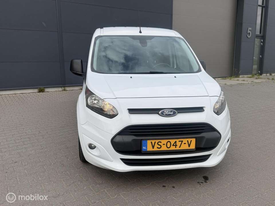 Ford Transit Connect - Imagem 7