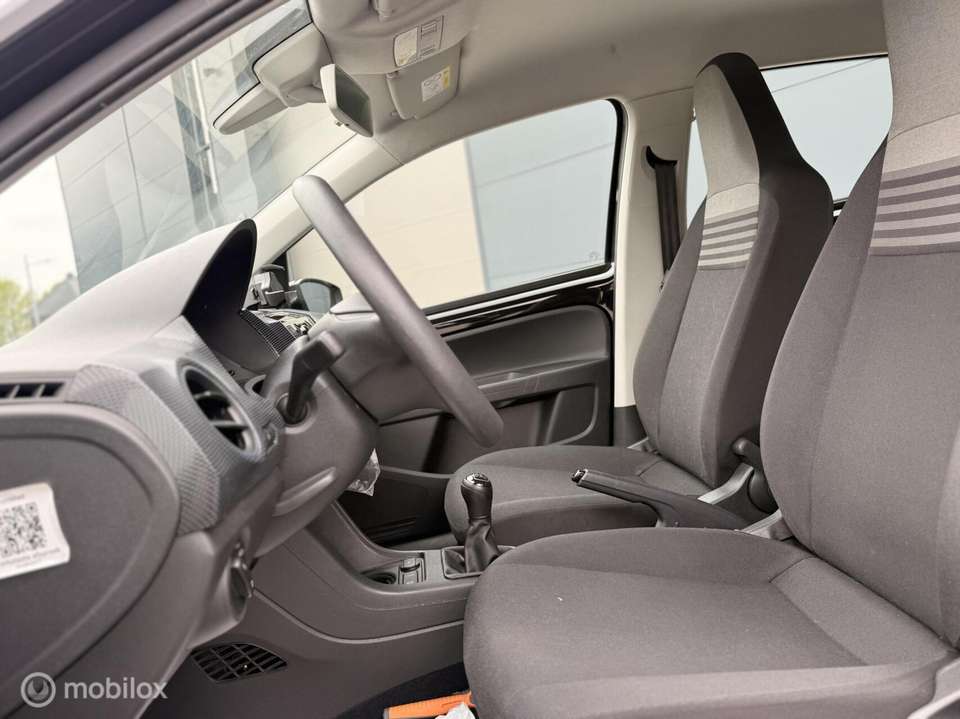 Volkswagen up! - Imagem 11