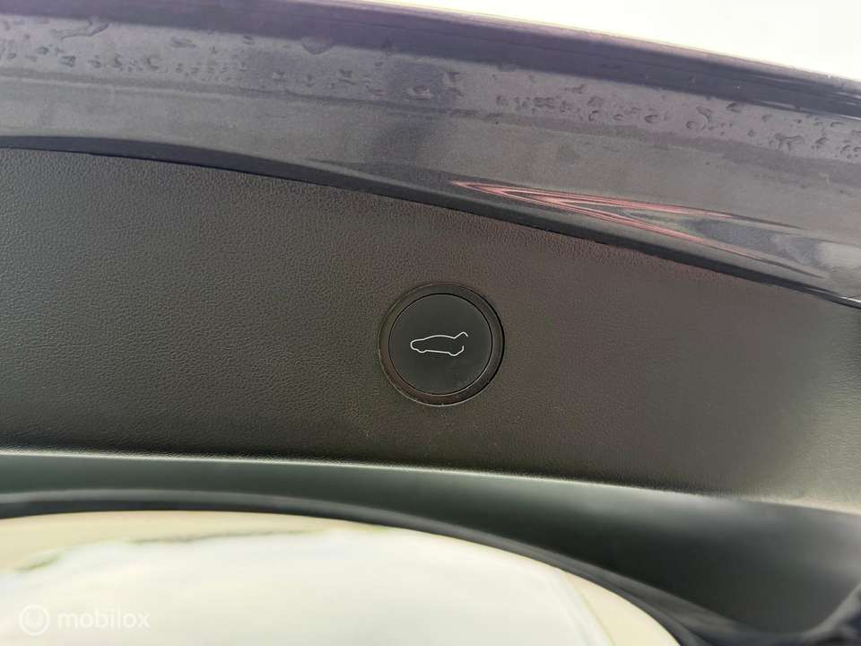Tesla Model 3 - Imagem 11