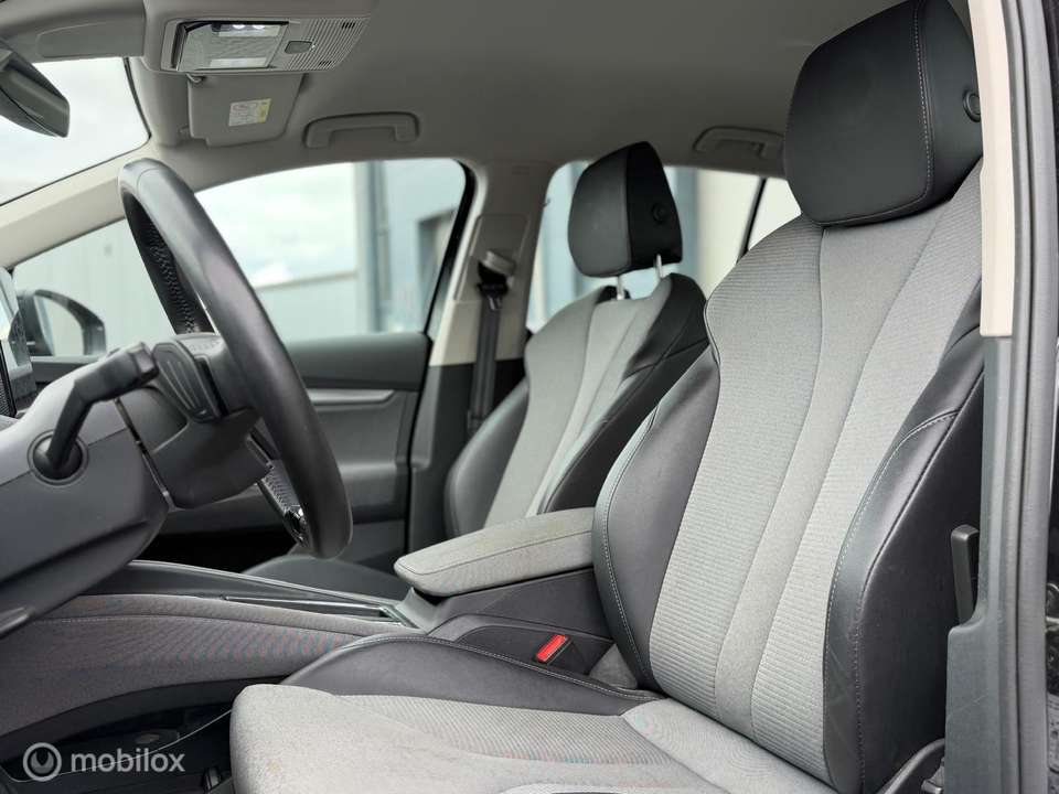Skoda Enyaq - Imagem 12