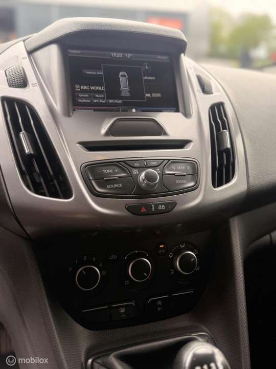 Ford Transit Connect - Imagem 15
