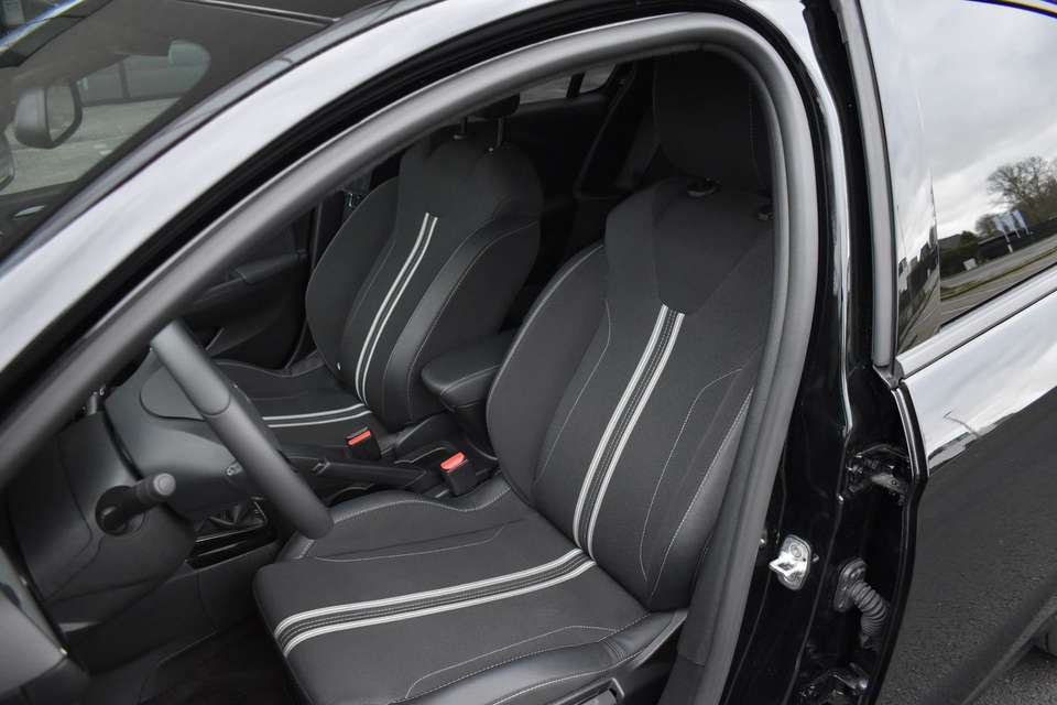 Opel Corsa - Imagem 11