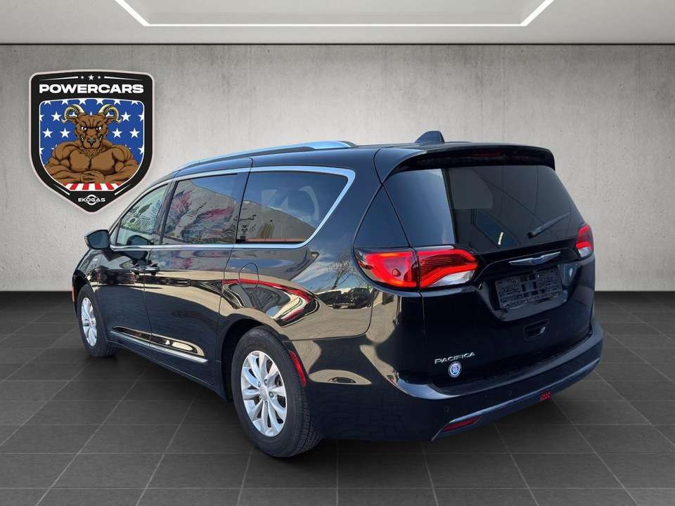 Chrysler Pacifica - Imagem 4