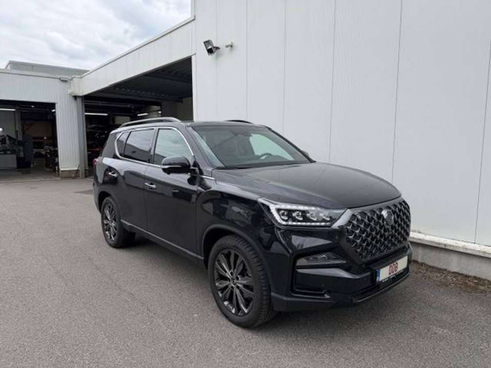 KGM Rexton 2025