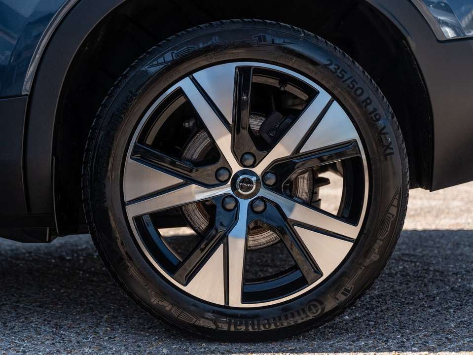 Volvo XC40 - Imagem 12