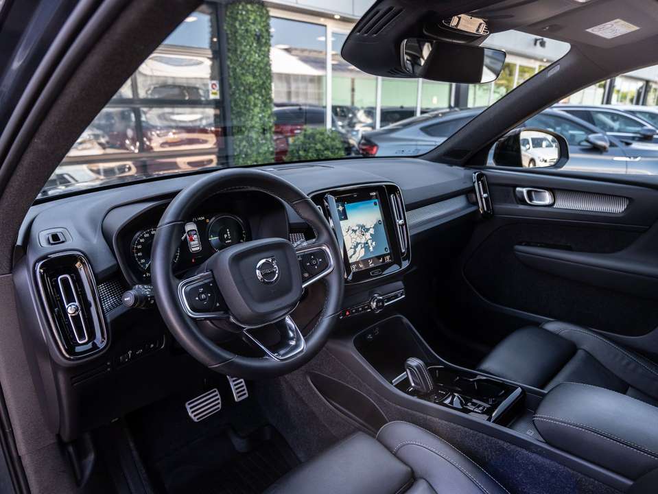 Volvo XC40 - Imagem 15
