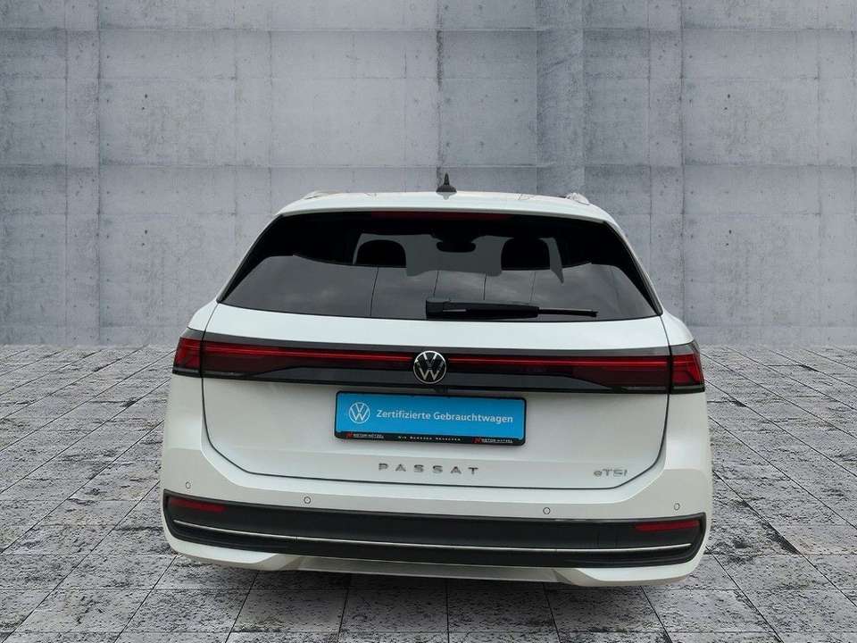 Volkswagen Passat Variant - Imagem 5