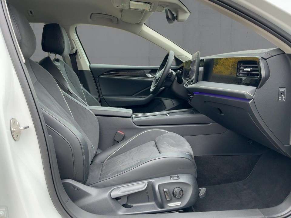 Volkswagen Passat Variant - Imagem 12