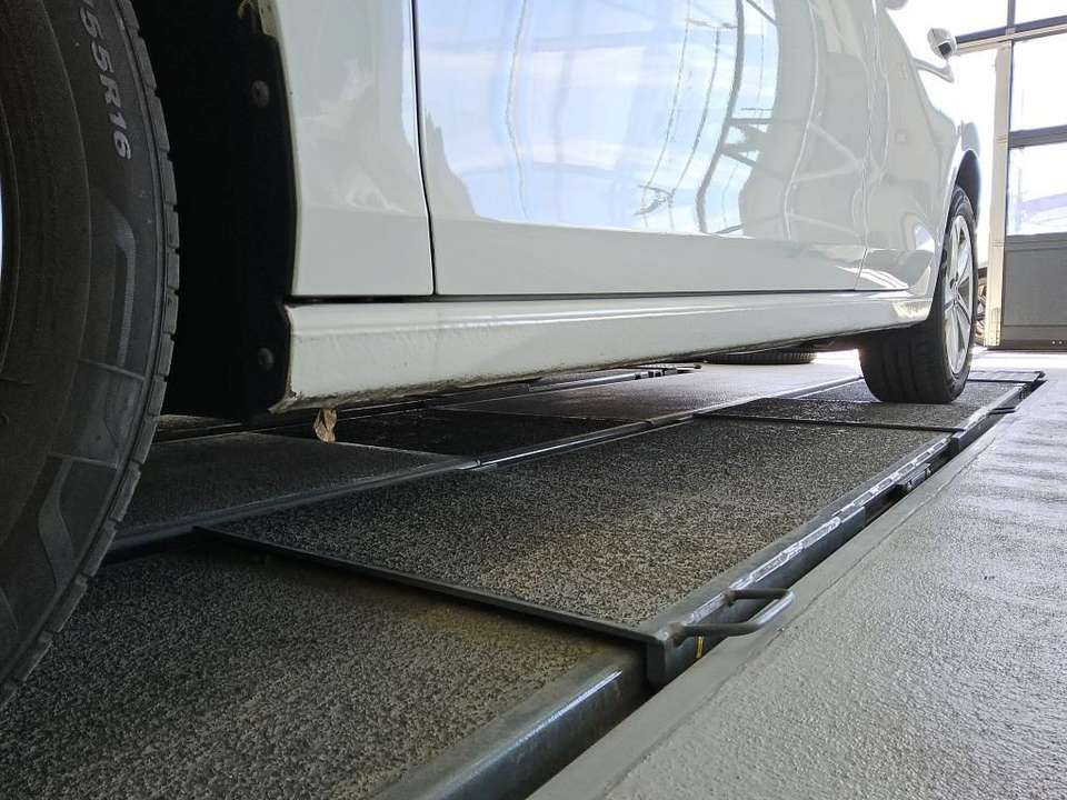 Volkswagen Golf - Imagem 12