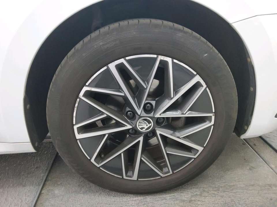 Skoda Octavia - Imagem 15