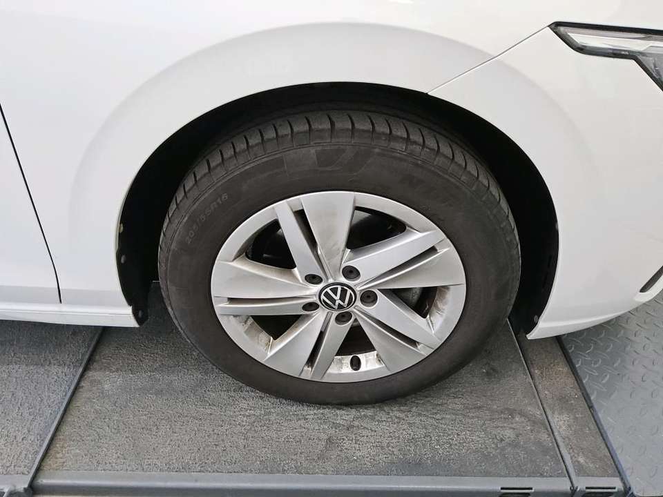 Volkswagen Golf - Imagem 15