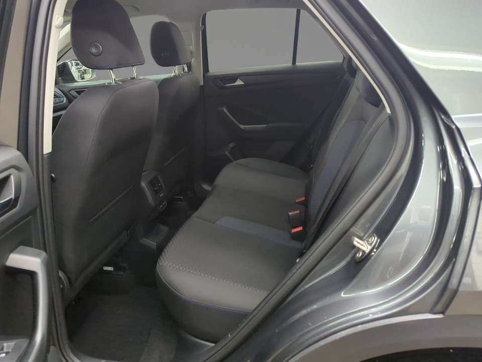 Volkswagen T-Roc - Imagem 8