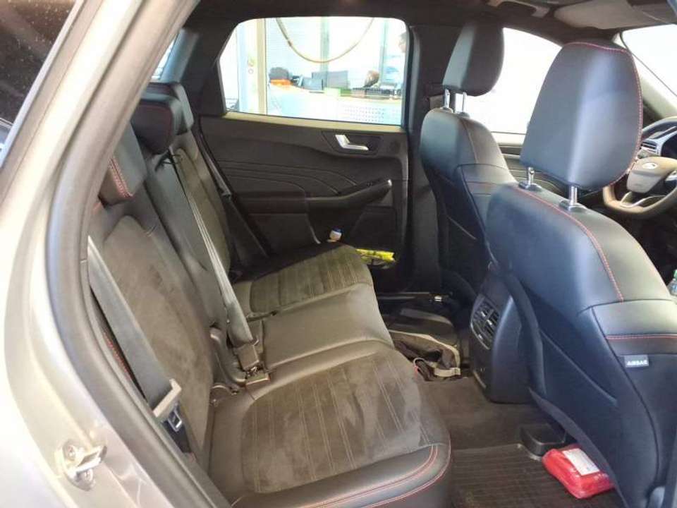 Ford Kuga - Imagem 6