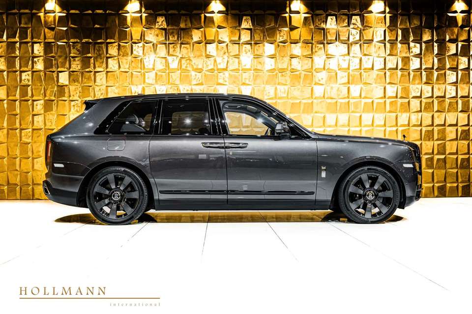 Rolls-Royce Cullinan - Imagem 5