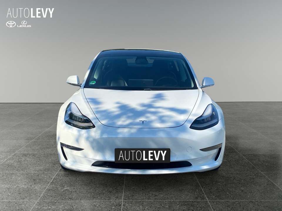 Tesla Model 3 - Imagem 7