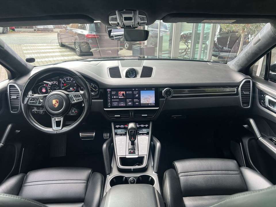 Porsche Cayenne - Imagem 5