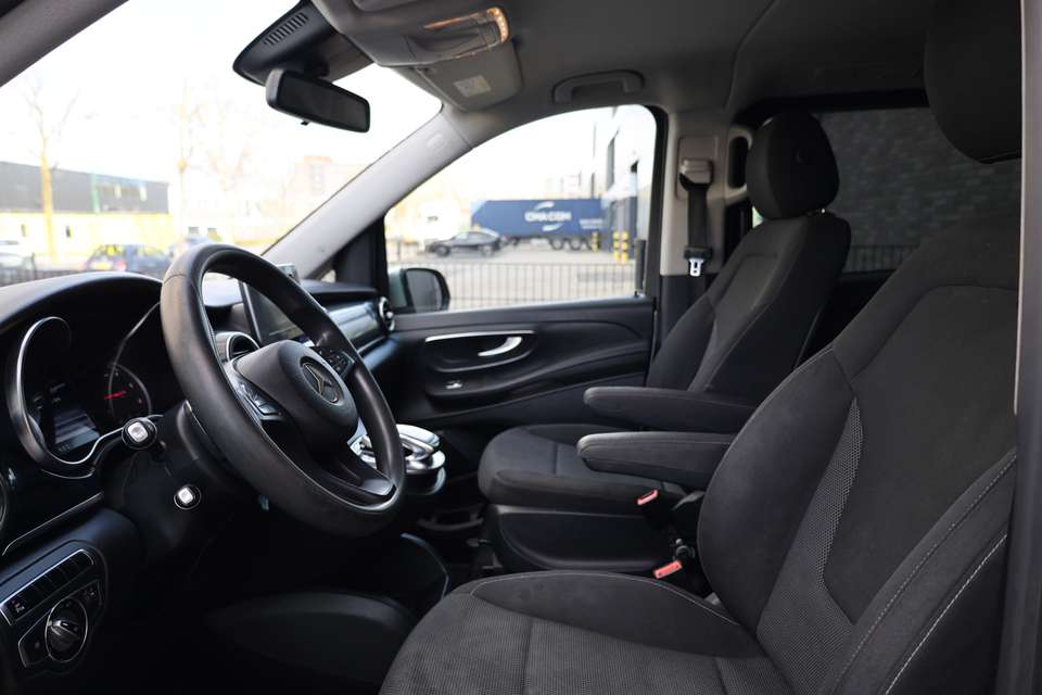 Mercedes-Benz V 250 - Imagem 13