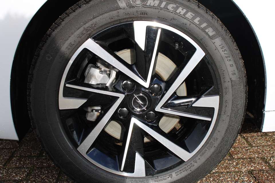 Opel Corsa - Imagem 6