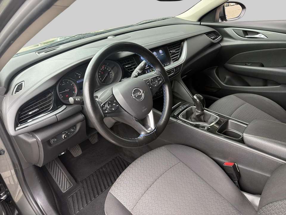 Opel Insignia - Imagem 9