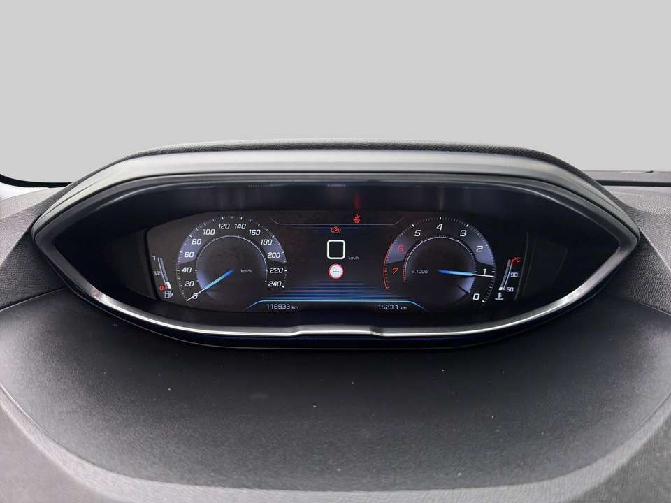 Peugeot 3008 - Imagem 12