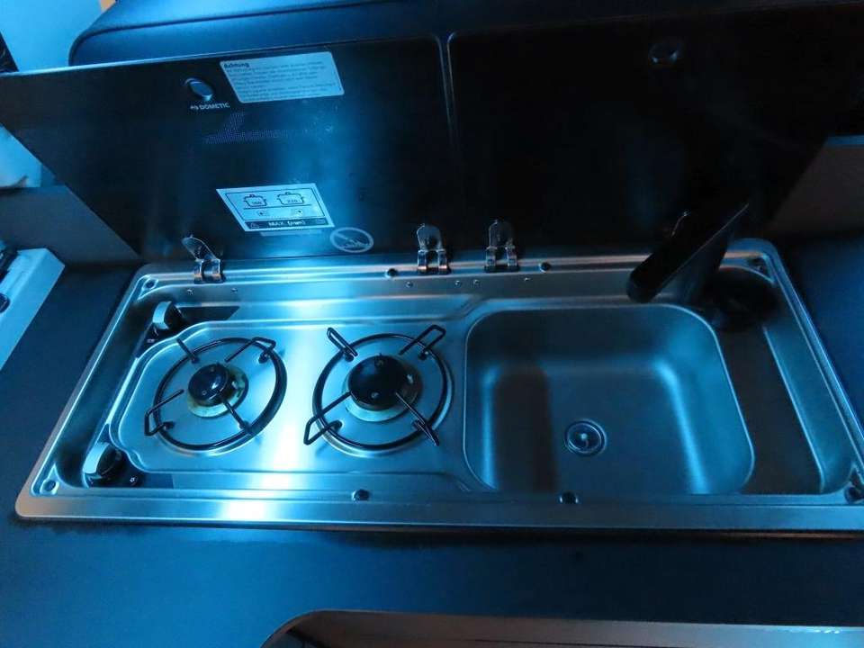 Ford Nugget - Imagem 20