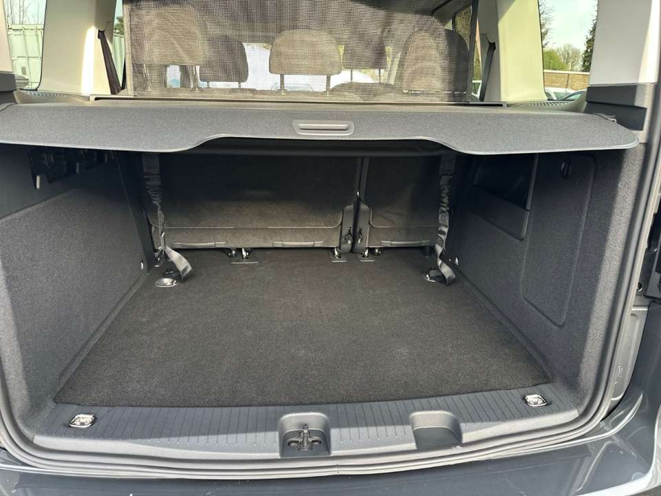 Ford Tourneo Connect - Imagem 7