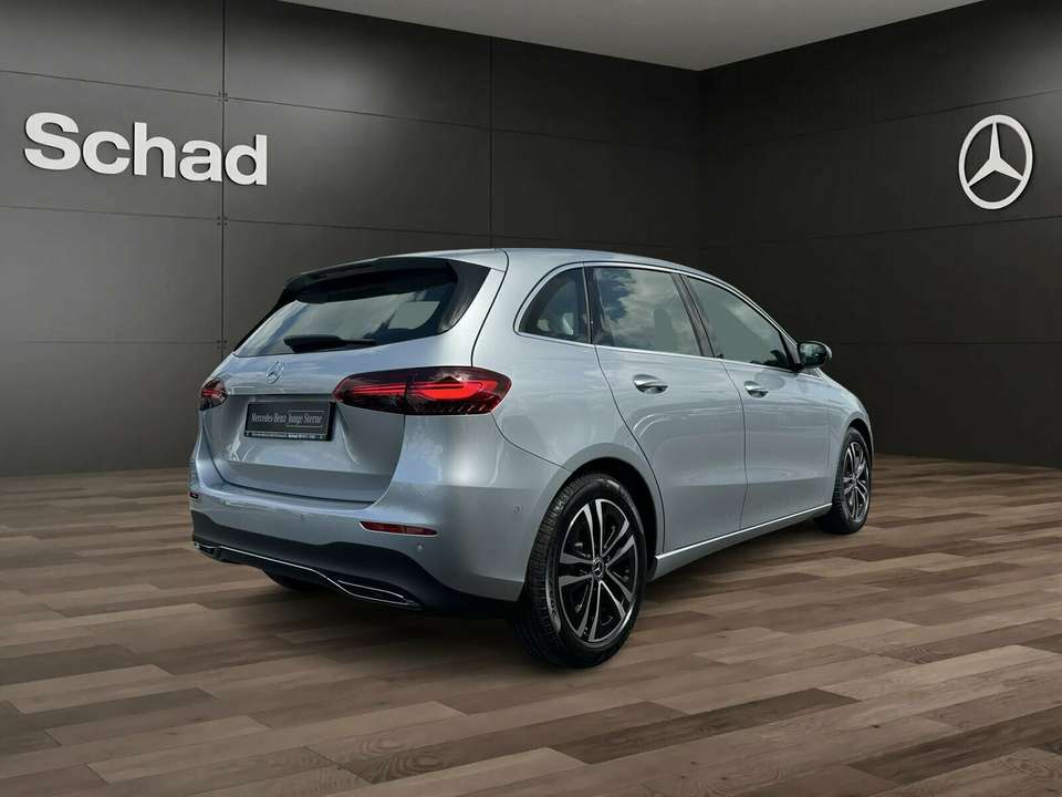 Mercedes-Benz B 180 - Imagem 5