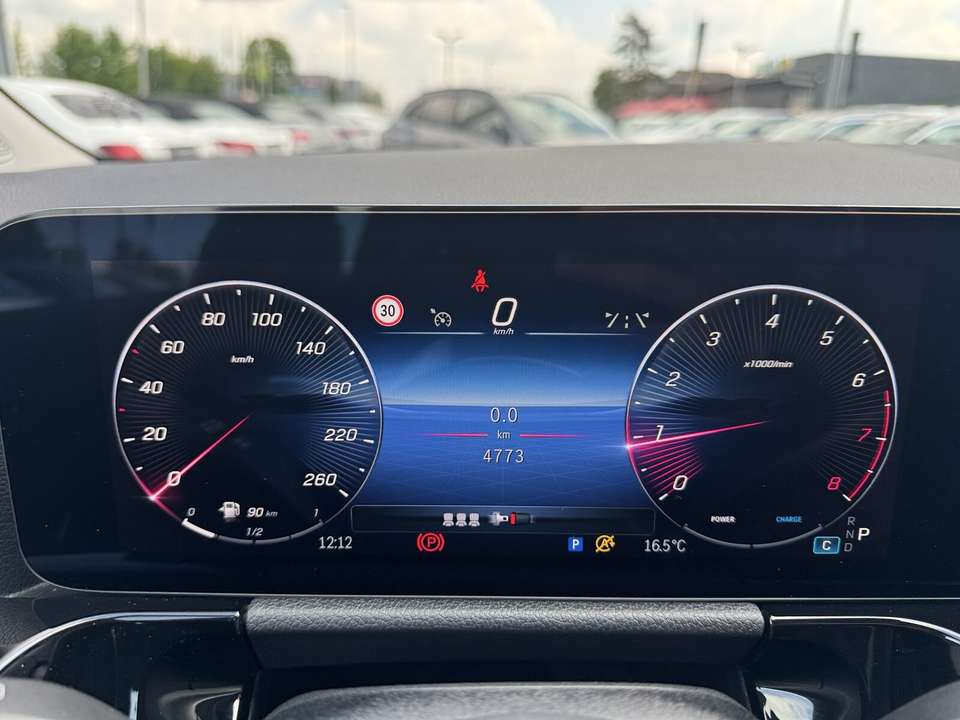 Mercedes-Benz B 180 - Imagem 14