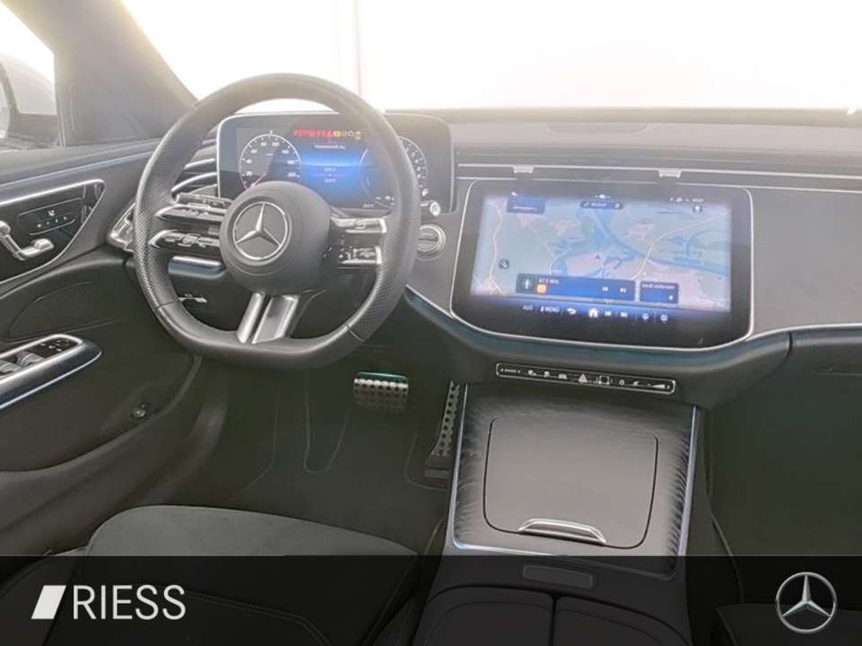 Mercedes-Benz E 300 - Imagem 6