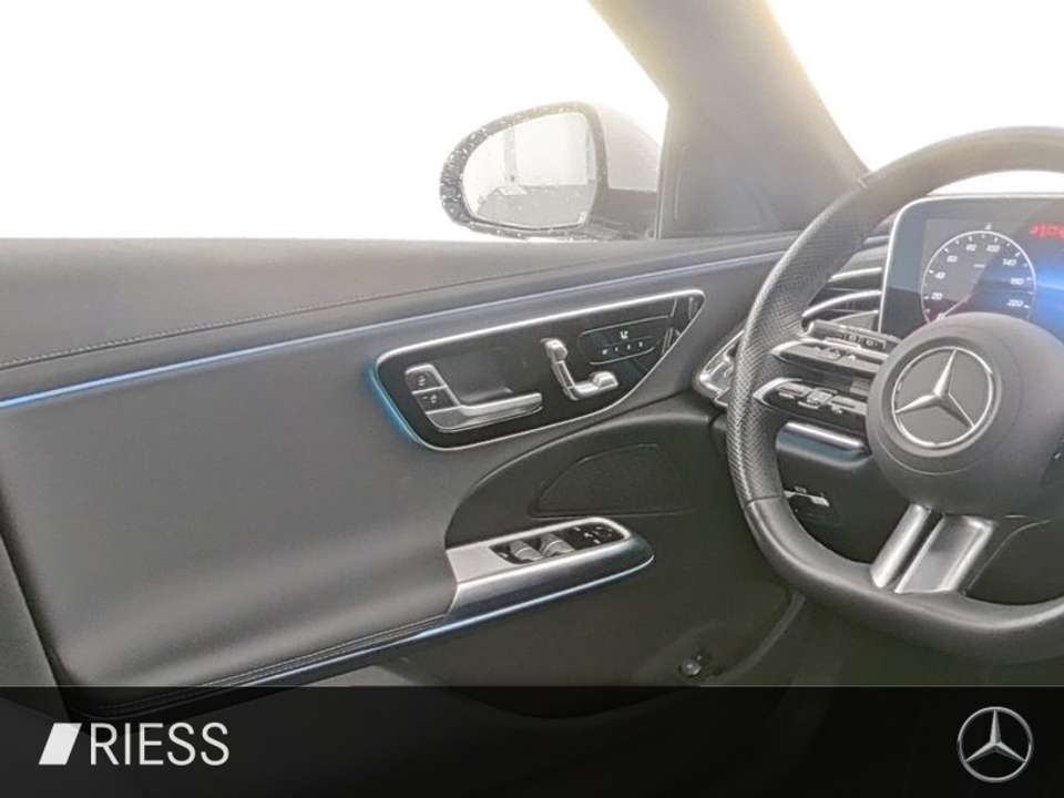 Mercedes-Benz E 300 - Imagem 9