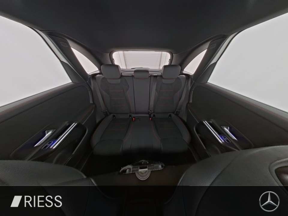 Mercedes-Benz B 220 - Imagem 8