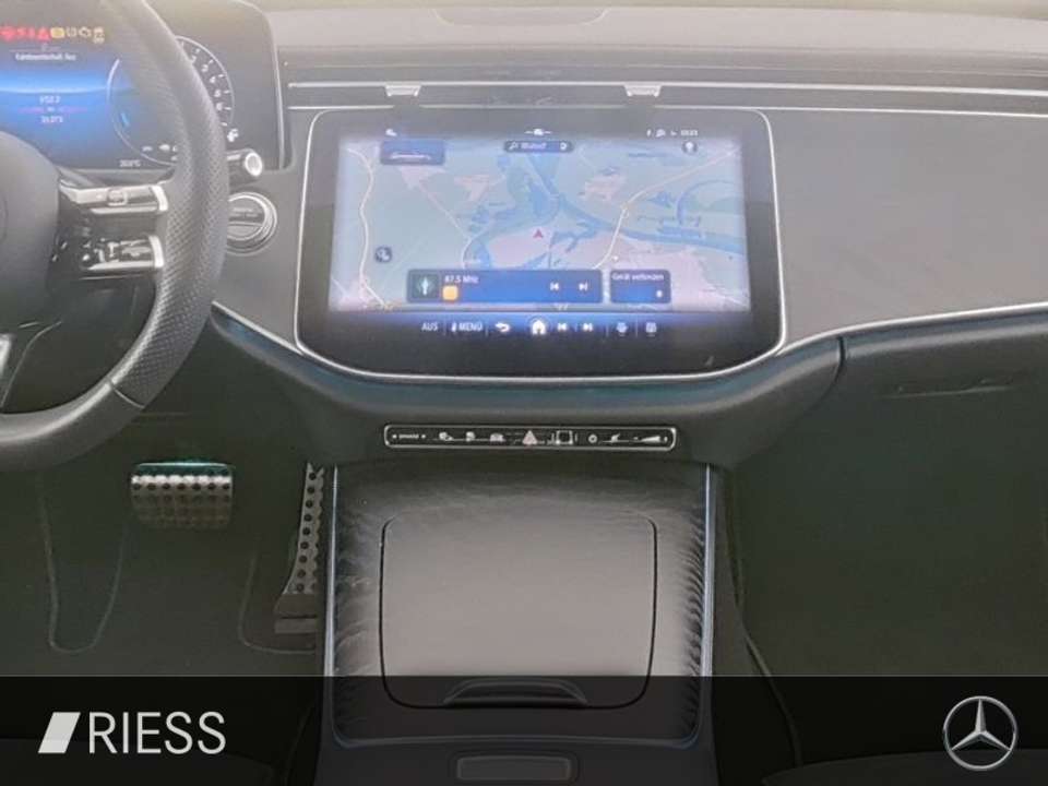 Mercedes-Benz E 300 - Imagem 10