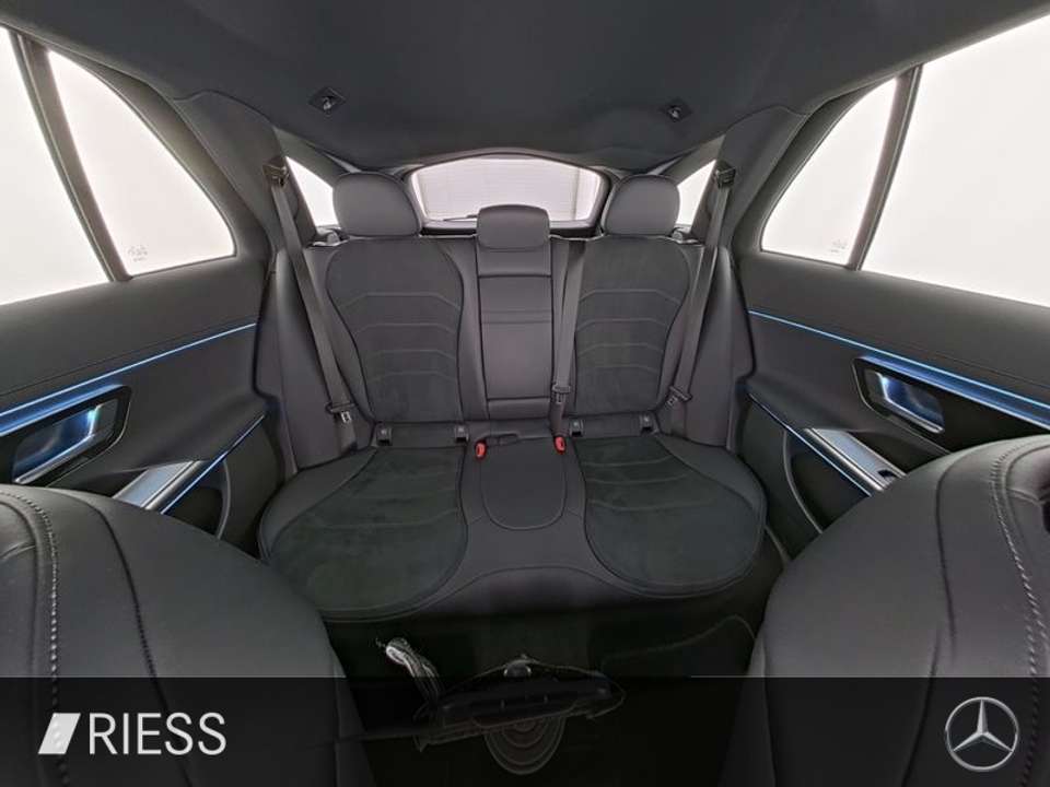 Mercedes-Benz E 220 - Imagem 8
