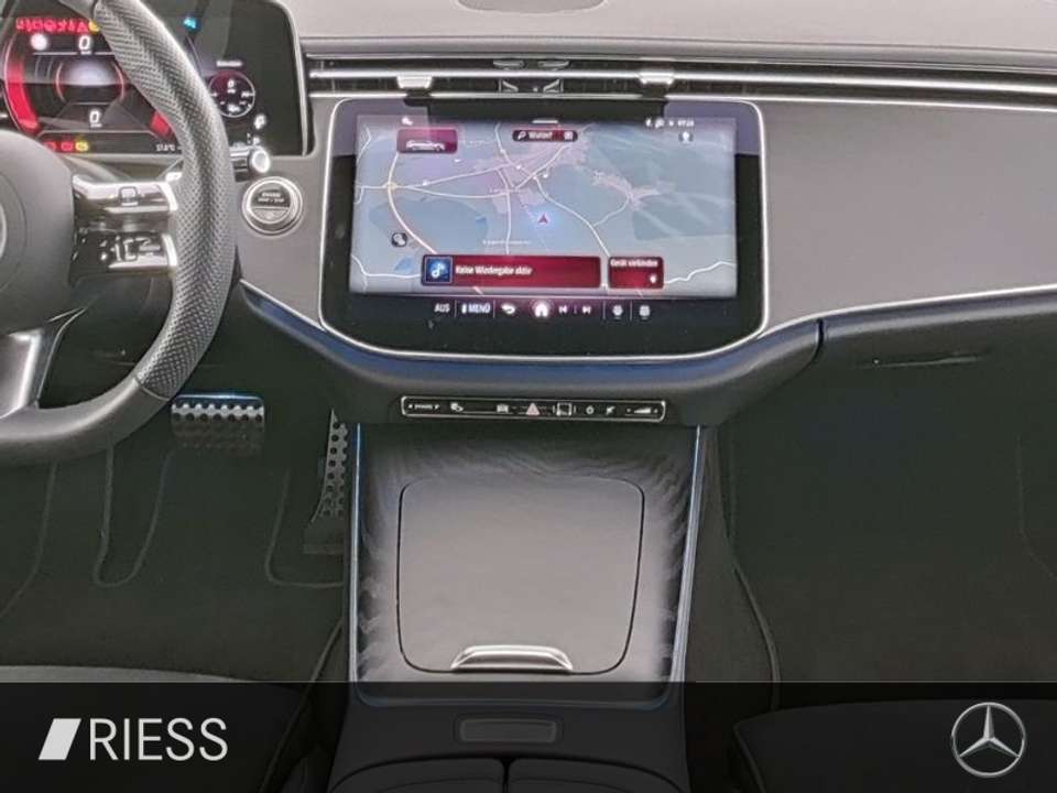 Mercedes-Benz E 220 - Imagem 10