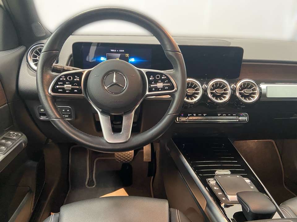 Mercedes-Benz GLB 250 - Imagem 10